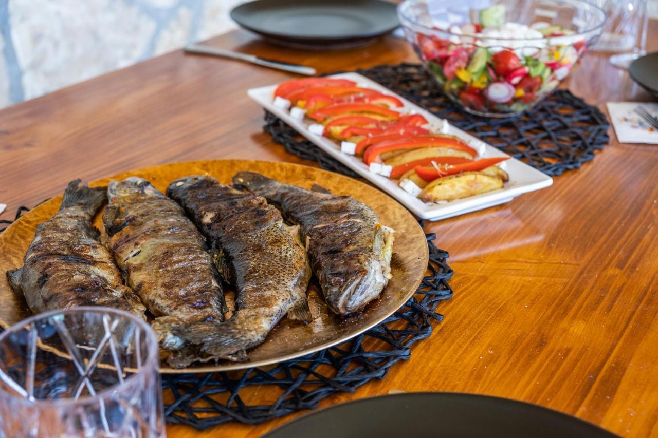 Villa Nesa - Beautiful Guest House At Continental Croatia With Outdoor Swimming Pool, Sauna And 3 Bedrooms Plaški Exteriér fotografie